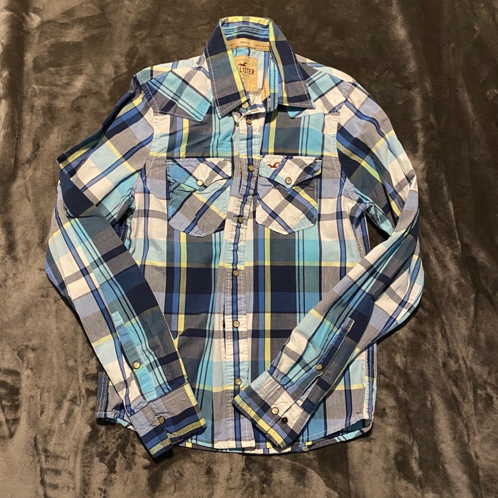Hollister Plaid Button-Up